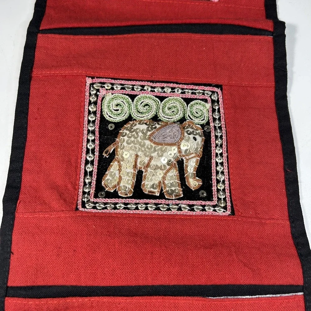 Wall Hanging Sequin Bejeweled Tapestry w/ Elegant Elephants, Pockets